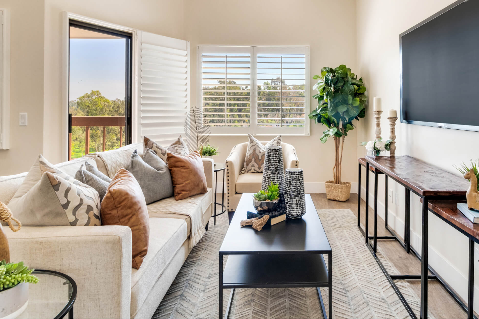 Living room of a luxury senior living home